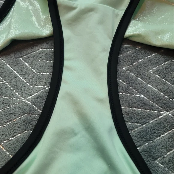 Victoria's Secret Shimmery Bikini Bottom - Picture 5 of 8